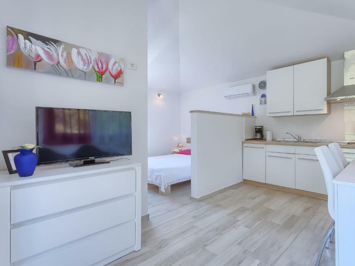 Holiday Home Lucija By Interhome Vinež Eksteriør billede